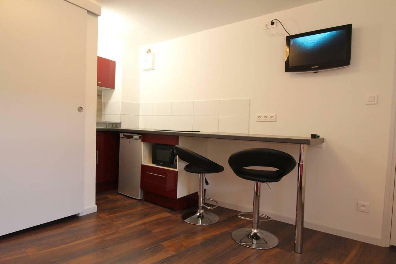 Chambre Chez L'Habitant Le Rouge-Gorge - Coeur De Riquewihr - 2 Personnes Exterior foto